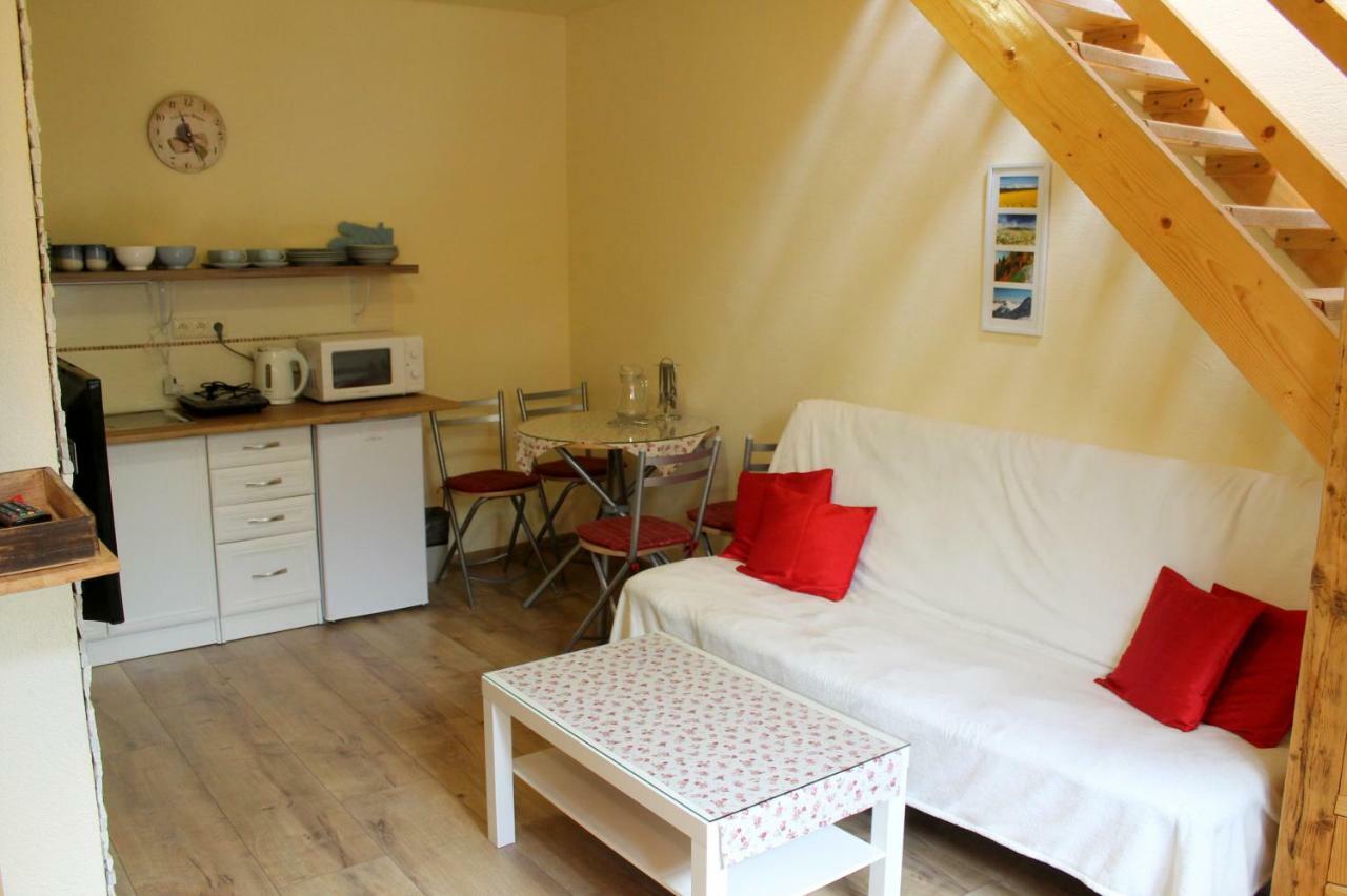 Apartman Turista Pavčina Lehota Екстериор снимка